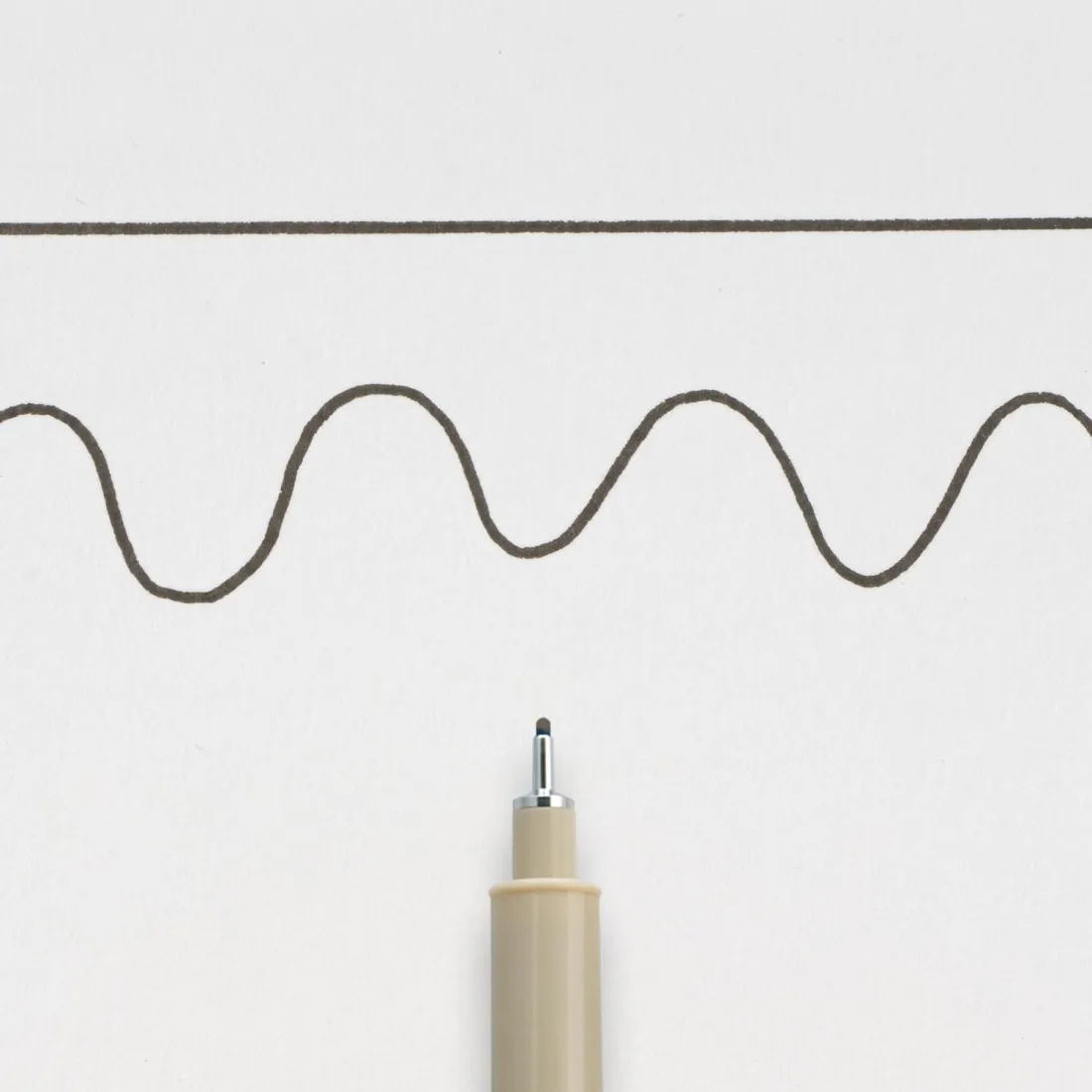 قلم ميكرون 08 أسود